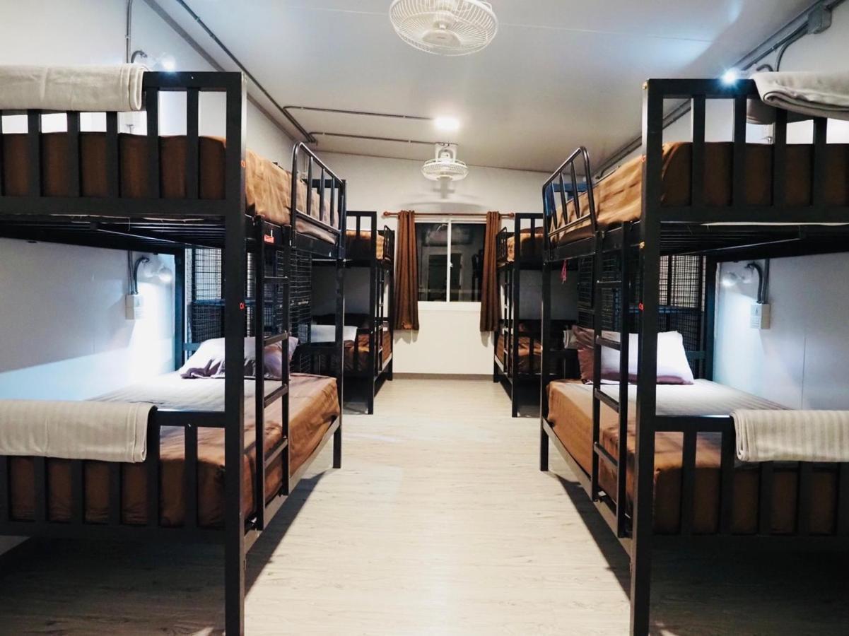 Wild Ones Hostel Μπανγκόκ Εξωτερικό φωτογραφία