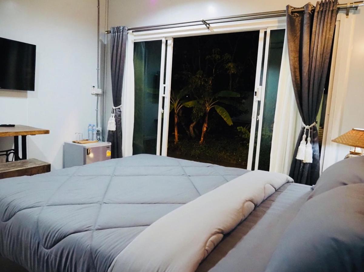 Wild Ones Hostel Μπανγκόκ Εξωτερικό φωτογραφία