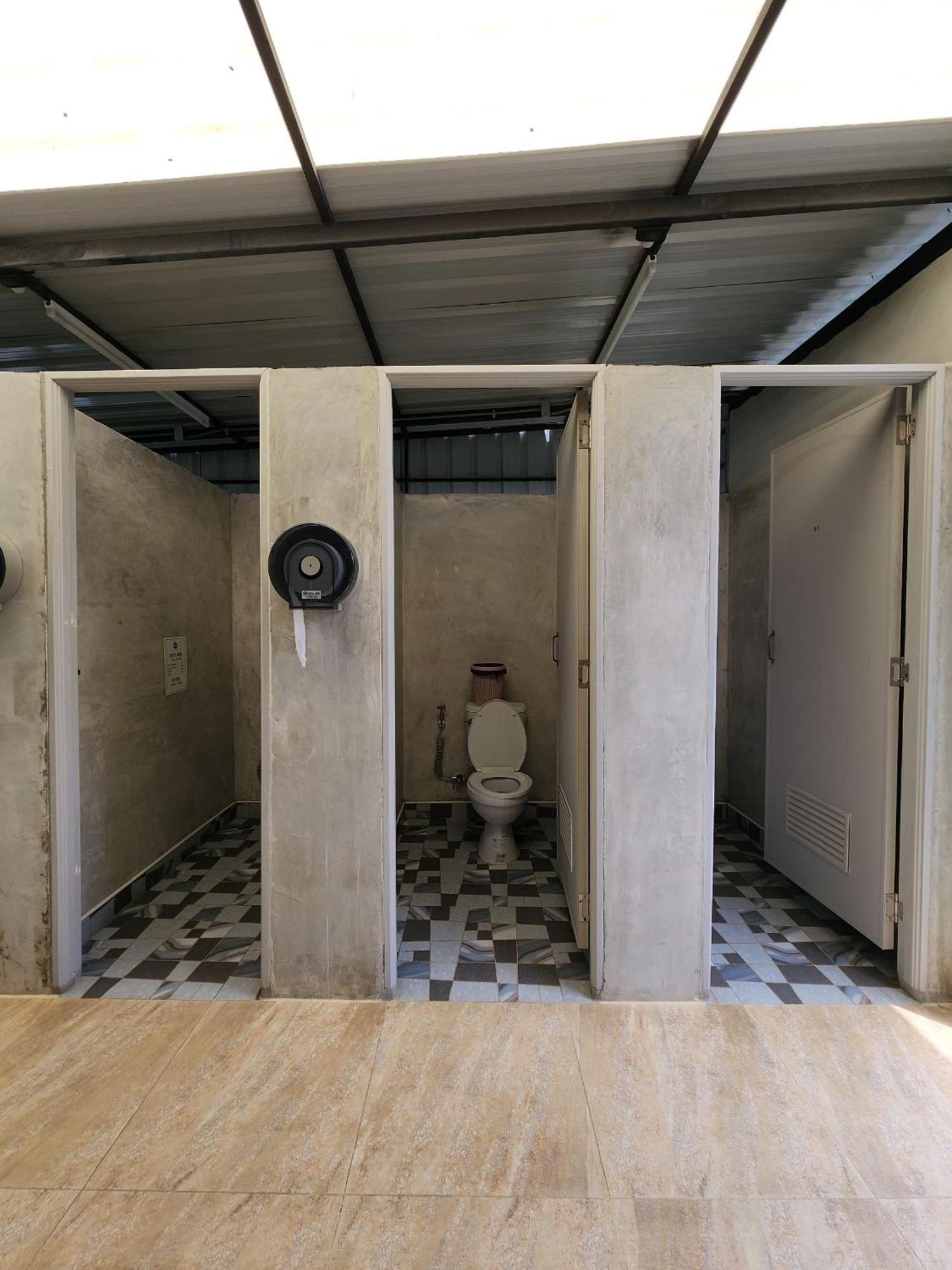 Wild Ones Hostel Μπανγκόκ Εξωτερικό φωτογραφία